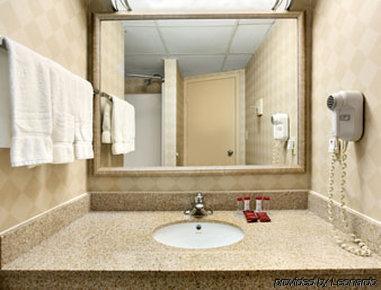 Ramada Moline Hotel East Moline Phòng bức ảnh